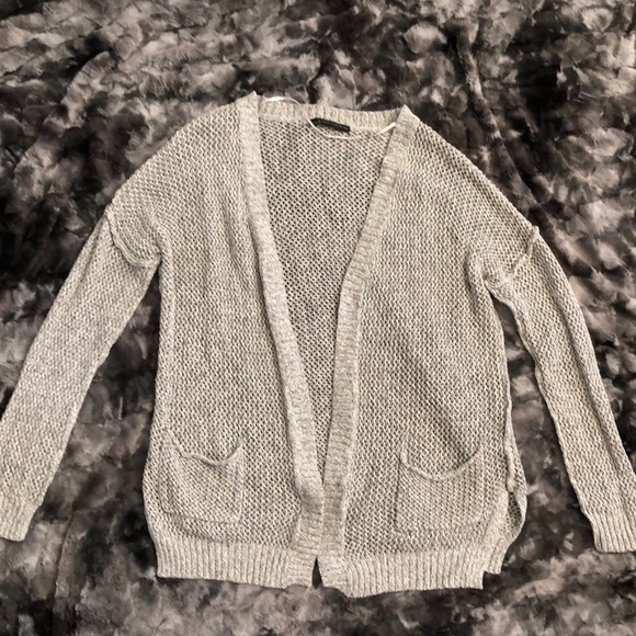 Women’s gray knit cardigan - Picture 3 of 8